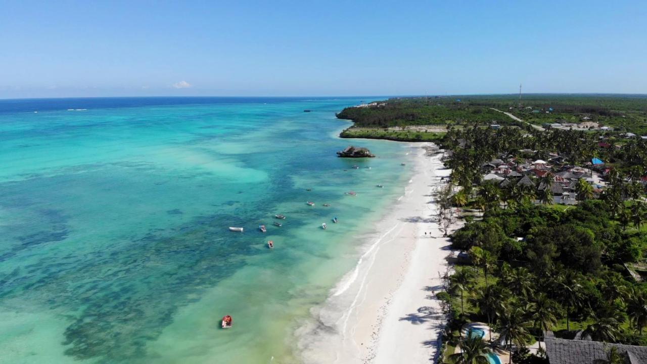 Palafitta Zanzibar * Pingwe
